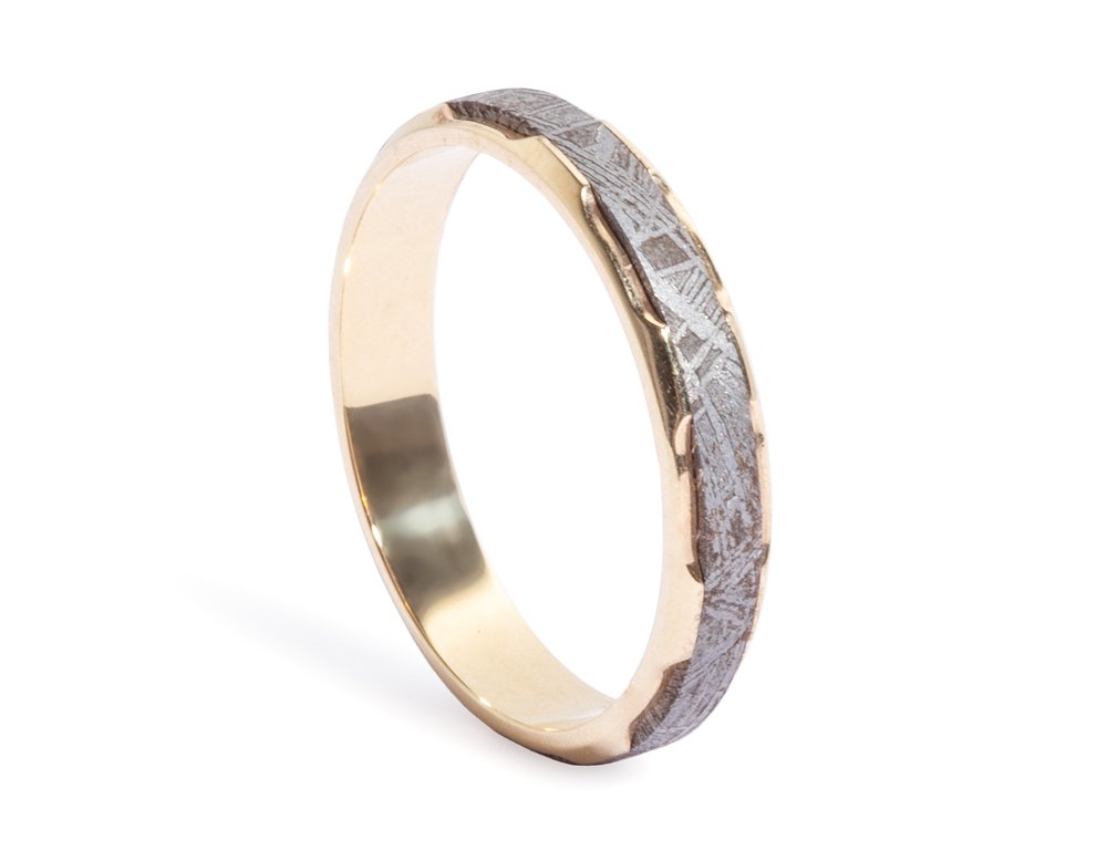 Muonionalusta meteorite ring