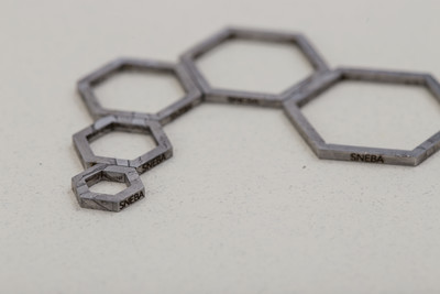 Meteorite pendant SNEBA Hexagon