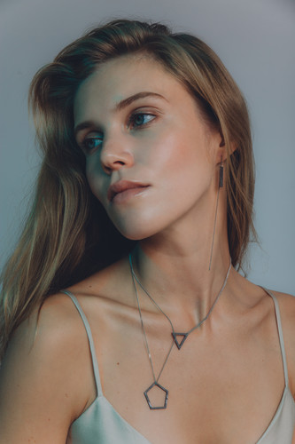 Meteorite pendant SNEBA Triangle 