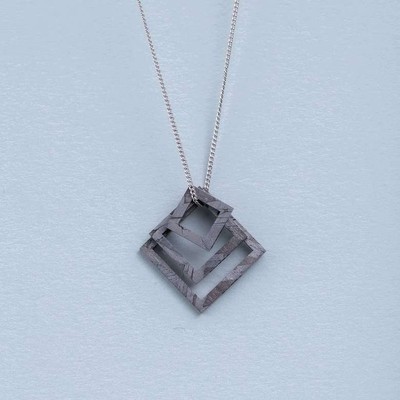 Meteorite pendant SNEBA Square