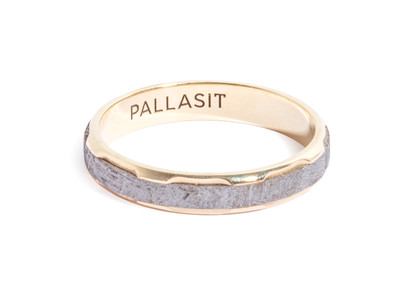 Muonionalusta meteorite ring