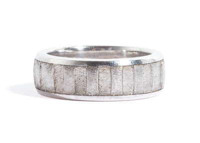 Seymchan meteorite ring